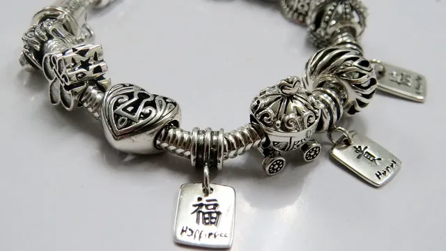 Luna Bracelet