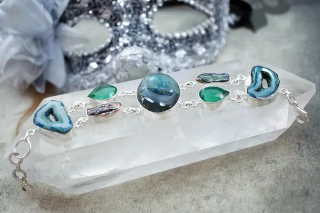 Luna Bracelet