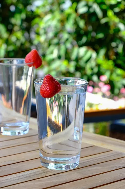 Glass Drop
